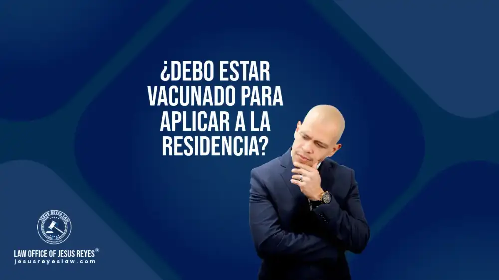 ¿Debo estar vacunado para aplicar a la residencia?